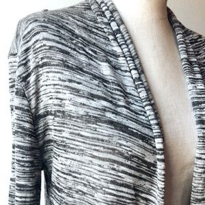 WHITE HOUSE BLACK MARKET duster